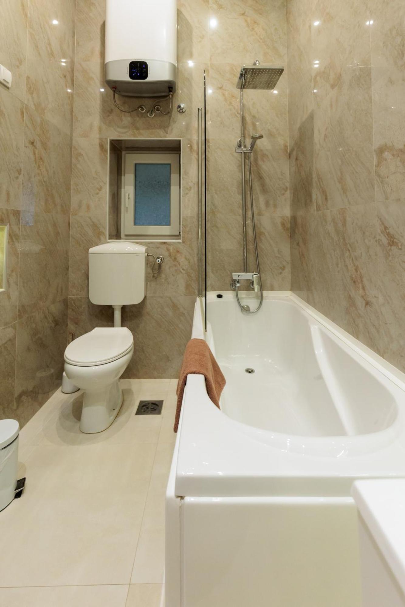 Apartman Mirakul 수보티차 외부 사진