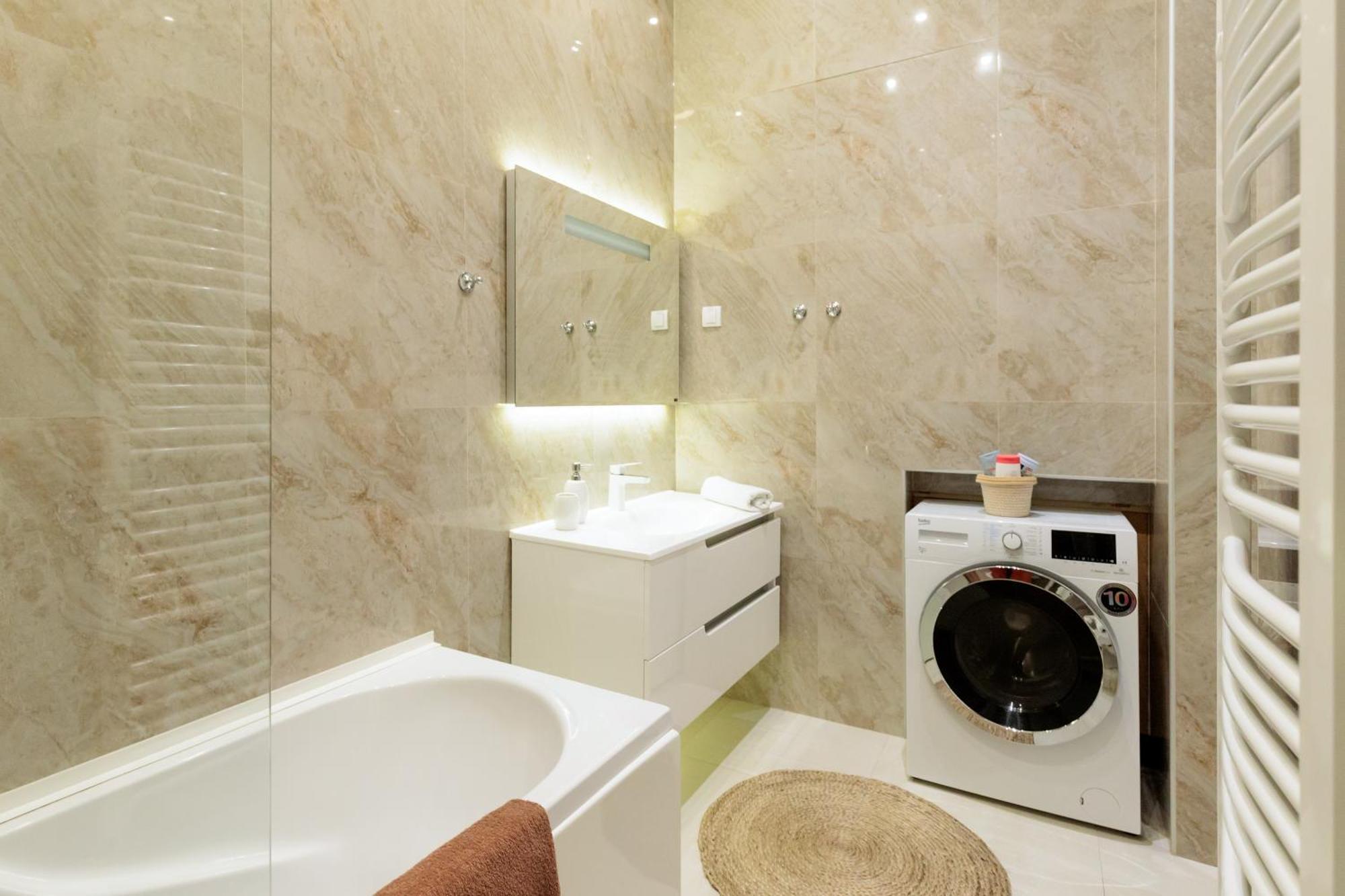 Apartman Mirakul 수보티차 외부 사진